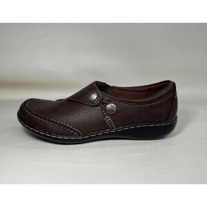 Clarks Women's Ashland Lane Slip-On Flat Loafer - Redwood 7.5M